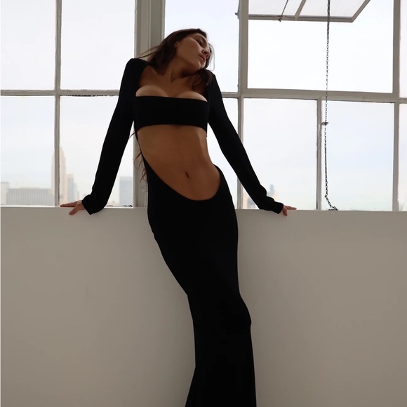 Grand Finale Gown BRAND NEW - Picture 3 of 11